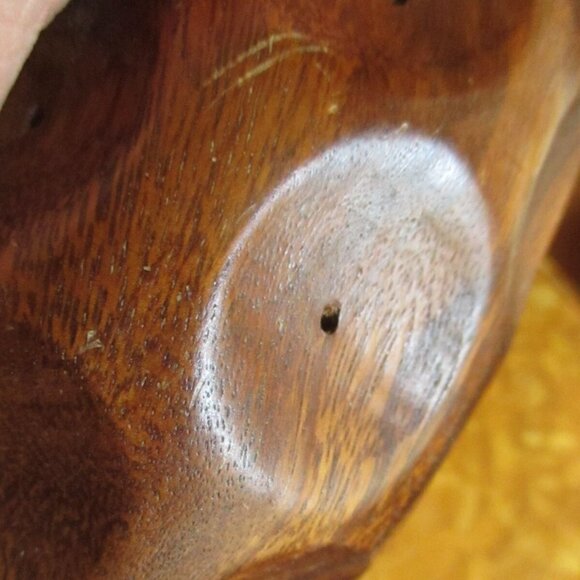 Vintage MCM Monkey Pod Carved Wooden Pineapple Toothpick Appetizer Holder 8" - Picture 7 of 9